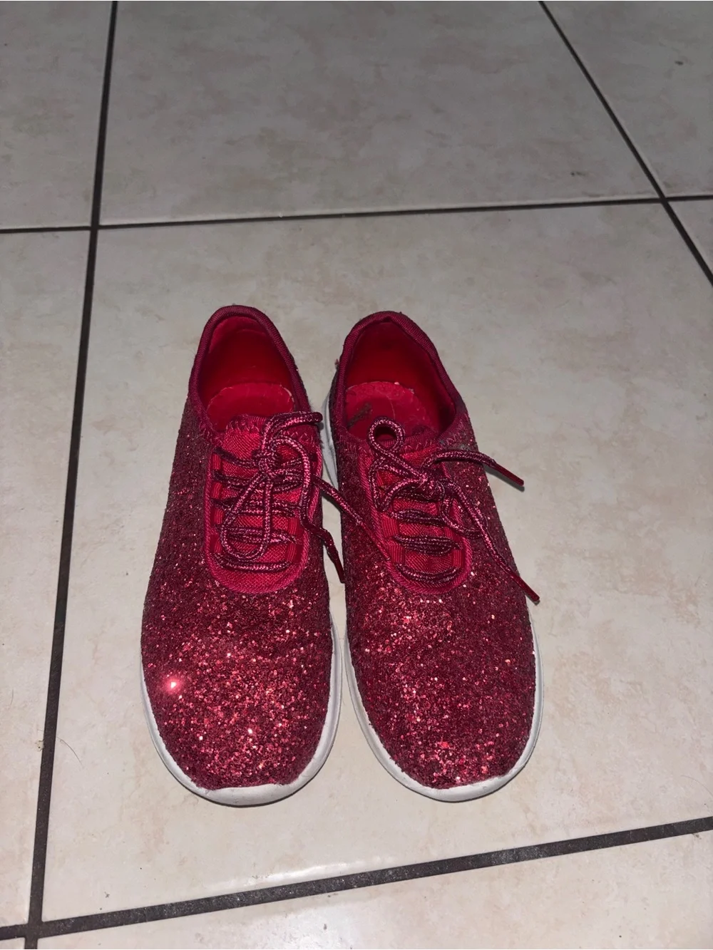 Red Glitter Lace-Up Women's Sneakers